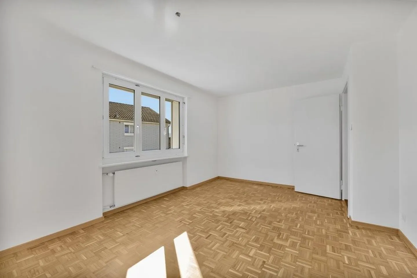 Here you live centrally and yet quietly - Photo 4 of 8