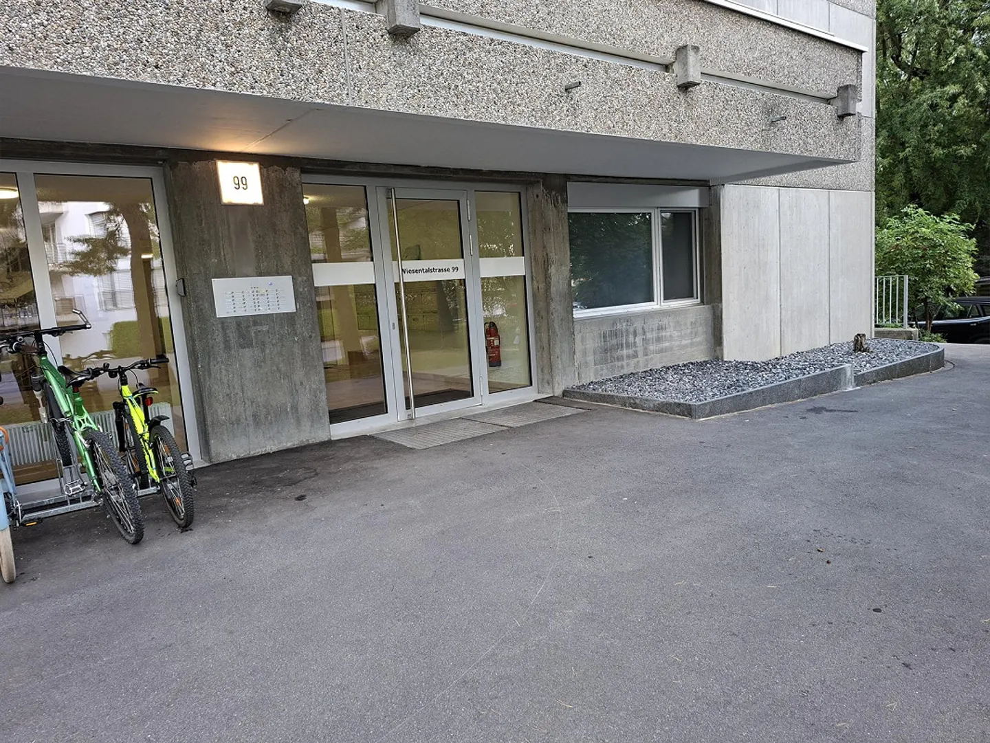 Looking for a new tenant from 1.11.26 – 2.5-room apartment in Chur Wiesental - Photo 1 of 11