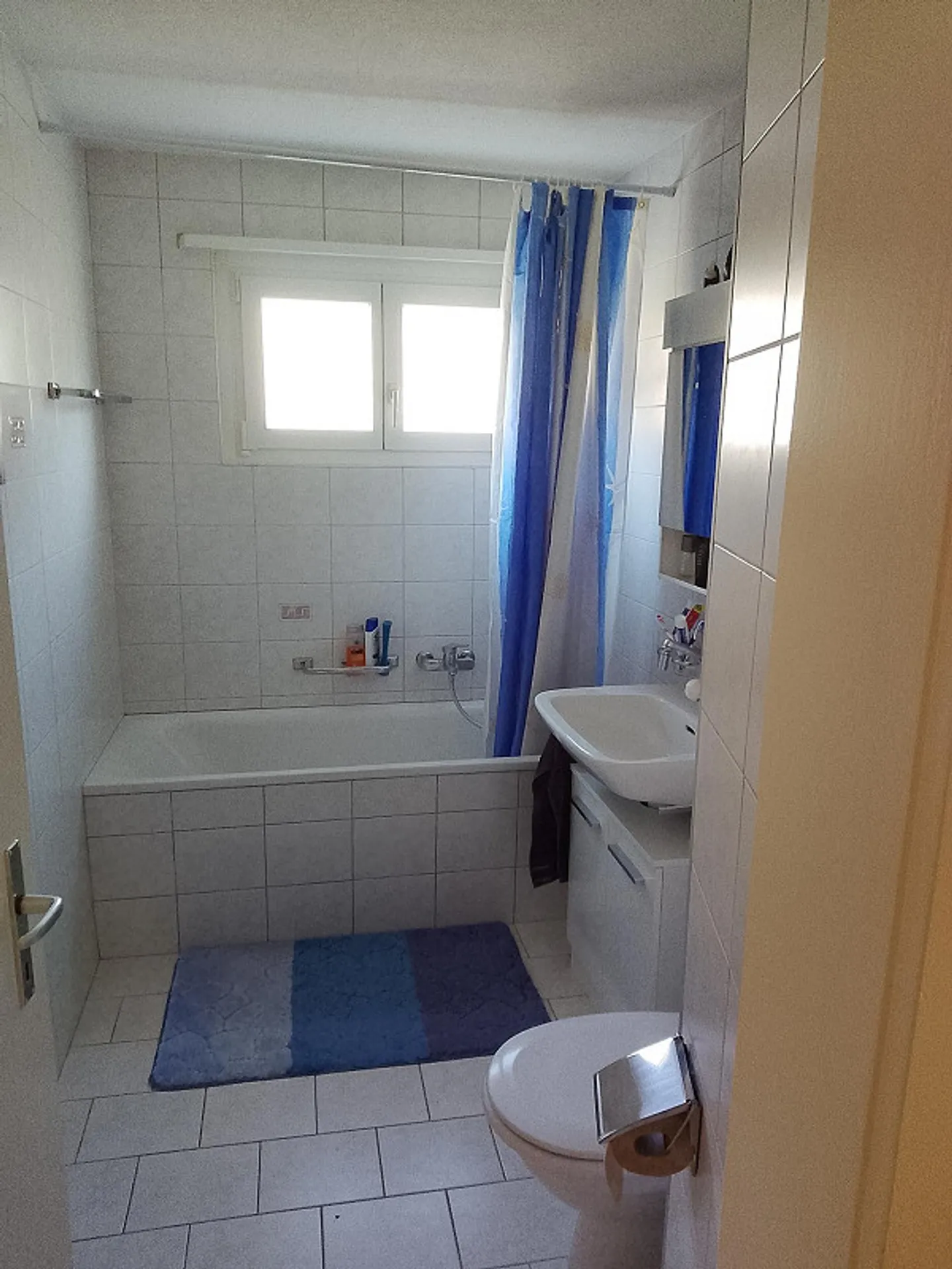 Gemütliche Wohnung mit sonnigem Balkon - Foto 5 von 6