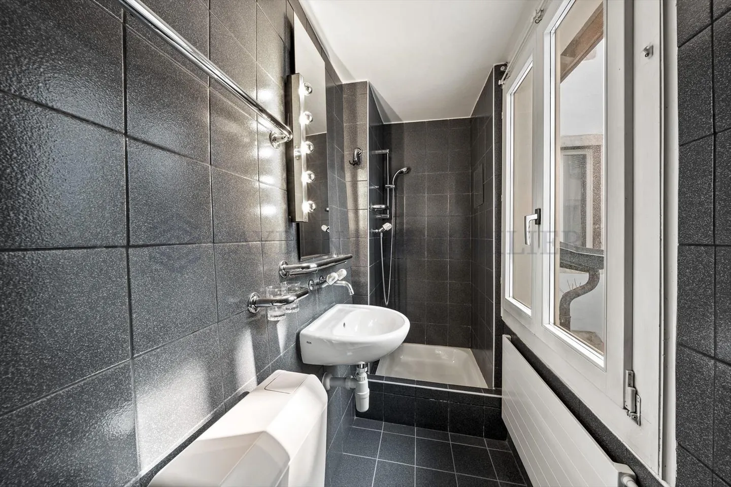 Rarely for Sale: Residential Building in the Heart of Nyon! - Photo 9 of 13