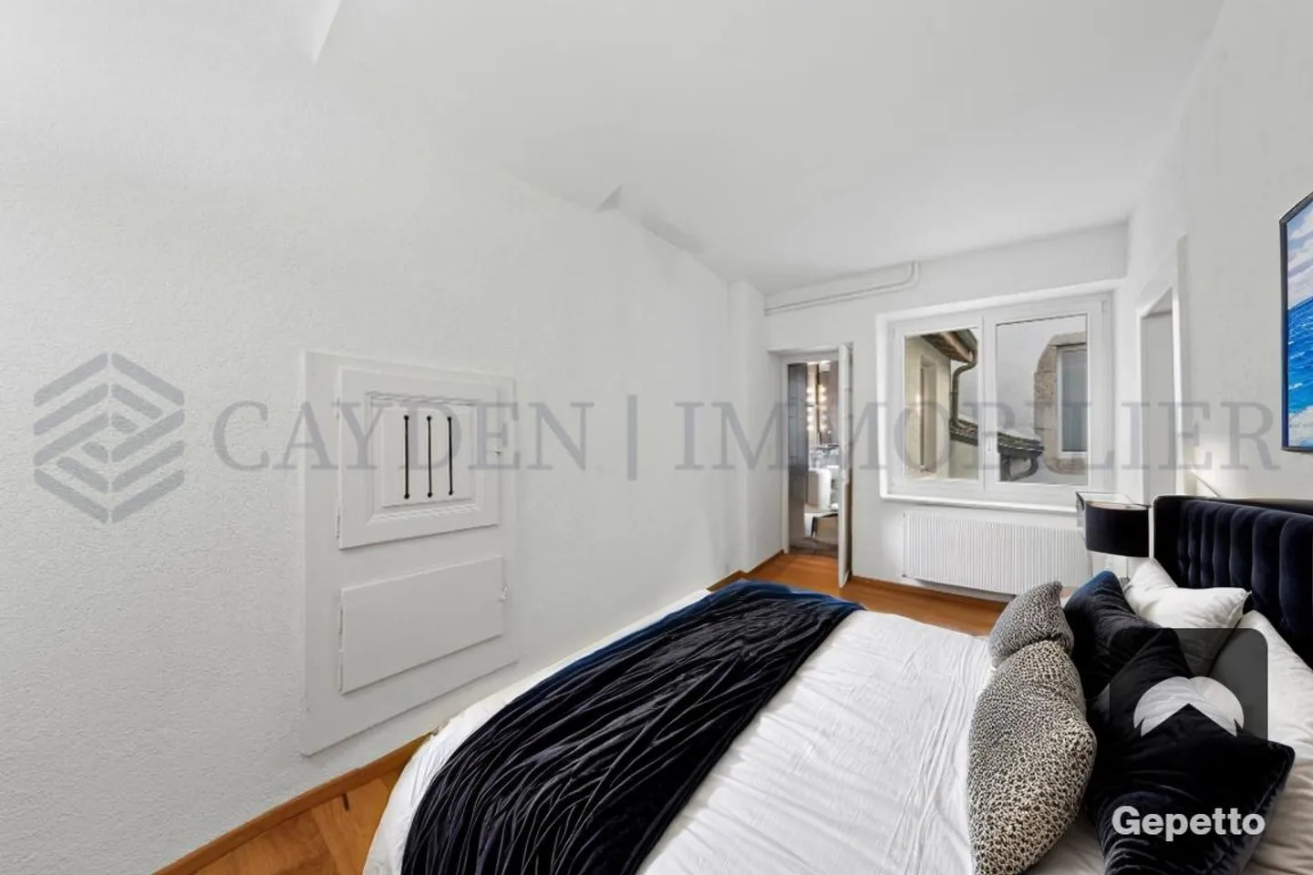 Rarely for Sale: Residential Building in the Heart of Nyon! - Photo 5 of 13