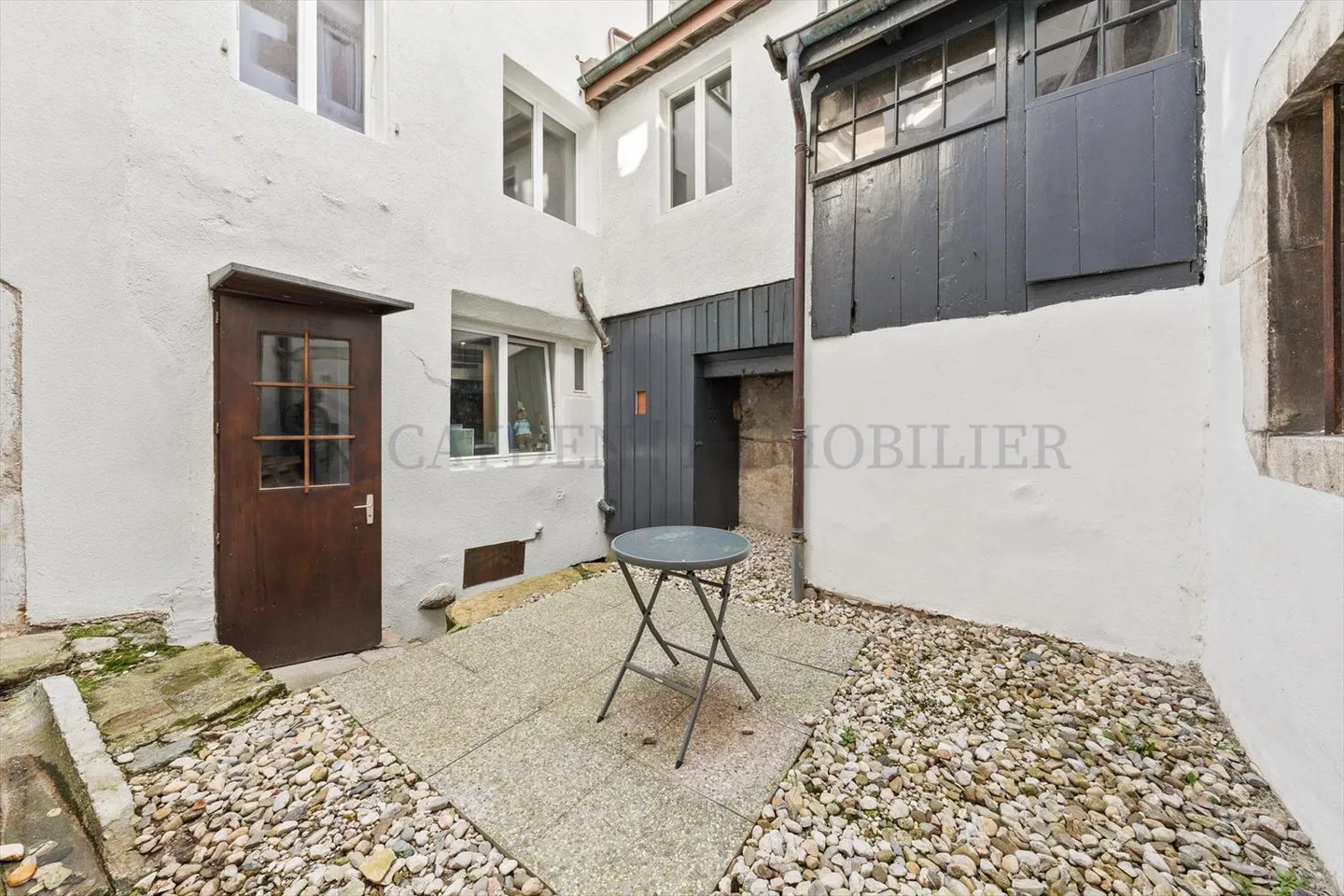 Rarely for Sale: Residential Building in the Heart of Nyon! - Photo 6 of 13