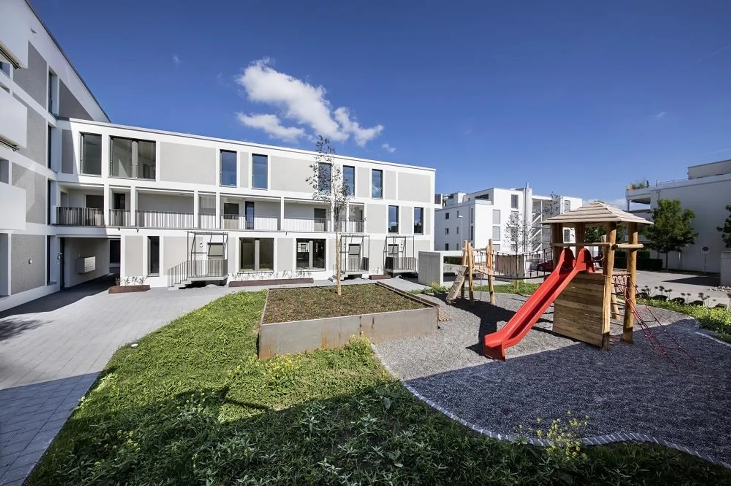 Appartamento moderno e centrale di 4,5 stanze in affitto - Foto 1 di 5