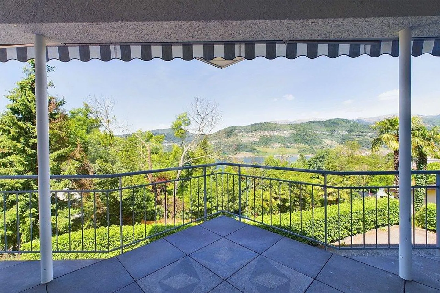 Living with a view of the lake, also as a second residence - Photo 7 of 13