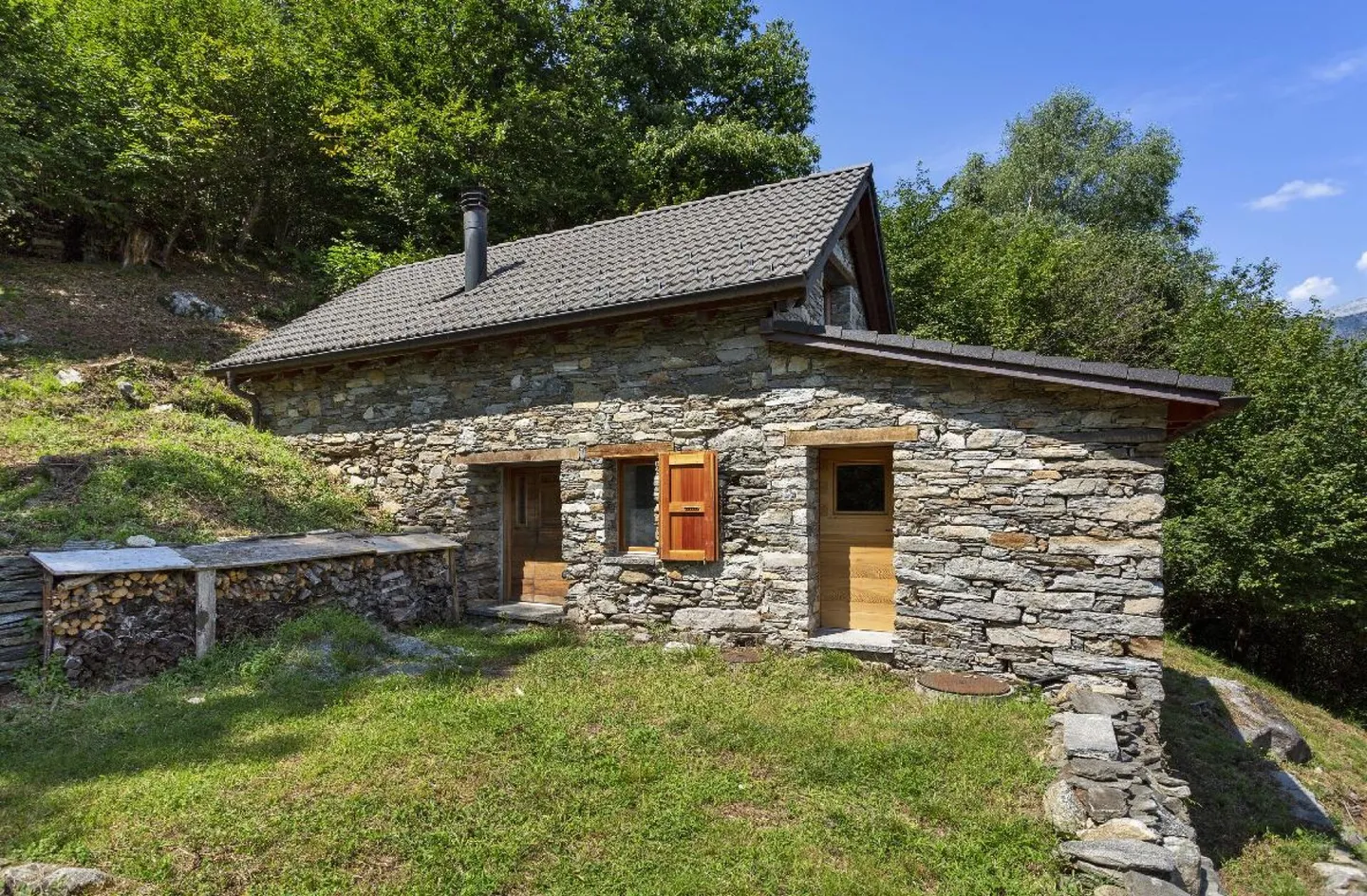 An Authentic Retreat in the Heart of the Maggia Valley - Photo 1 of 7