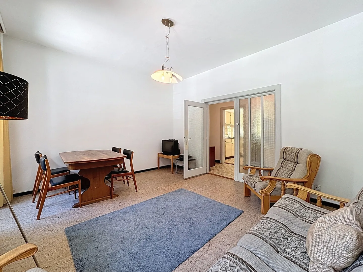 4.5 Room Apartment - Photo 1 of 10