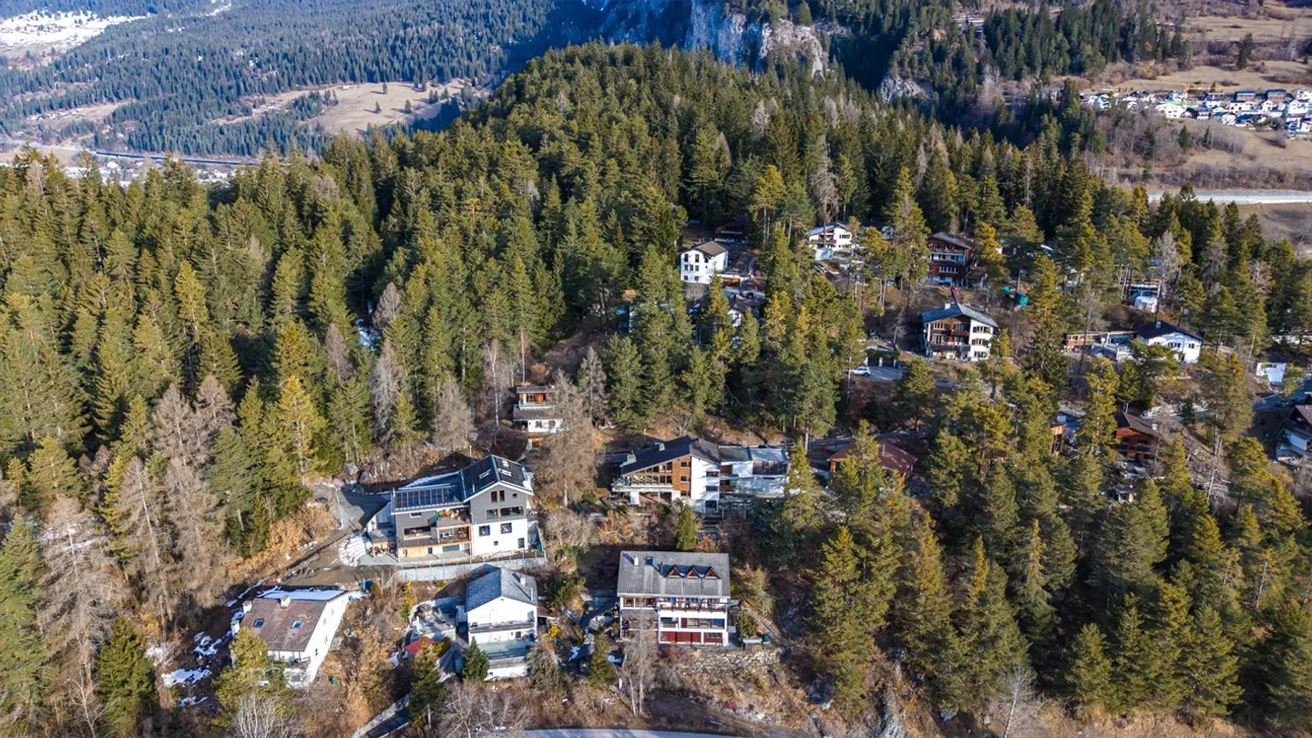 Casa unifamiliare indipendente in posizione soleggiata sulla collina a Trin - Foto 2 di 3