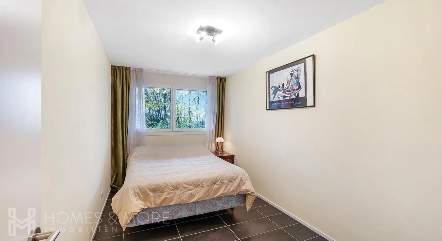 PAIX, VUE LOIN ET IDÉALES CONNEXIONS AUX TRANSPORTS PUBLICS - Photo 4 sur 9