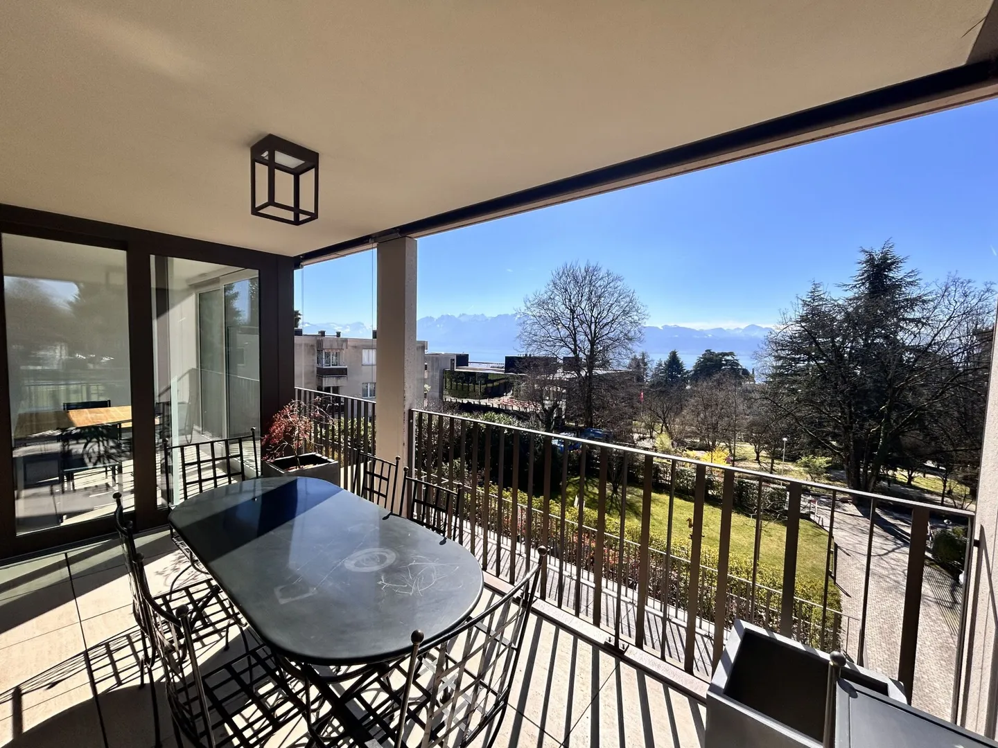 Appartamento di alta classe a due passi dal lago! - Foto 2 di 11