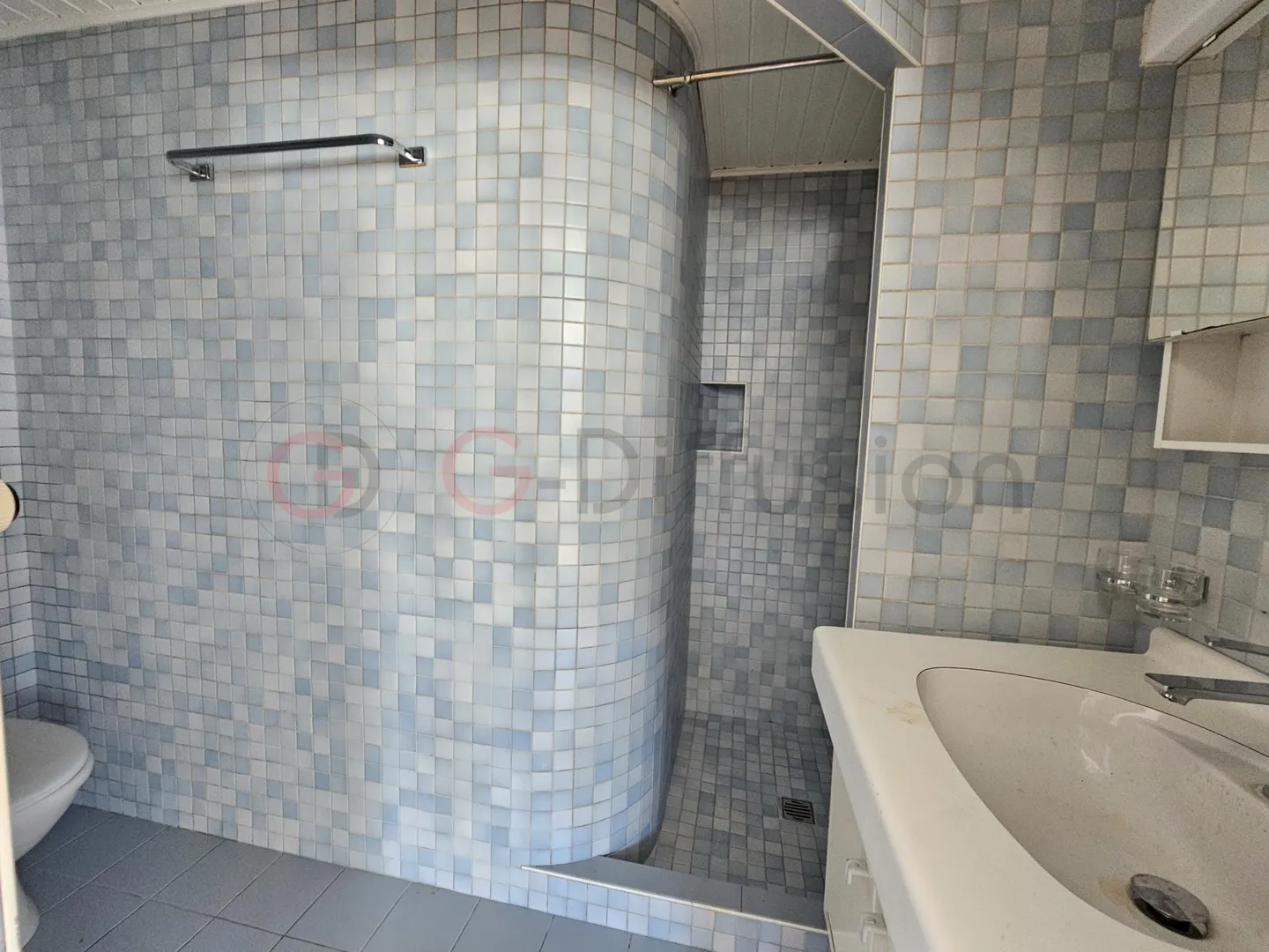 Magnifica casa ristrutturata con due appartamenti indipendenti - Foto 8 di 14