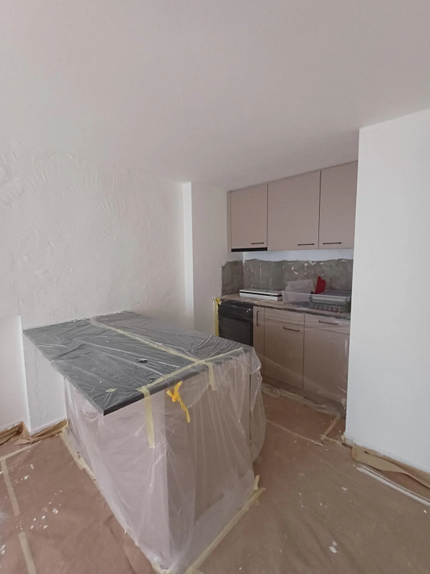 Appartamento singolo recentemente ristrutturato nel centro storico - Foto 2 di 3
