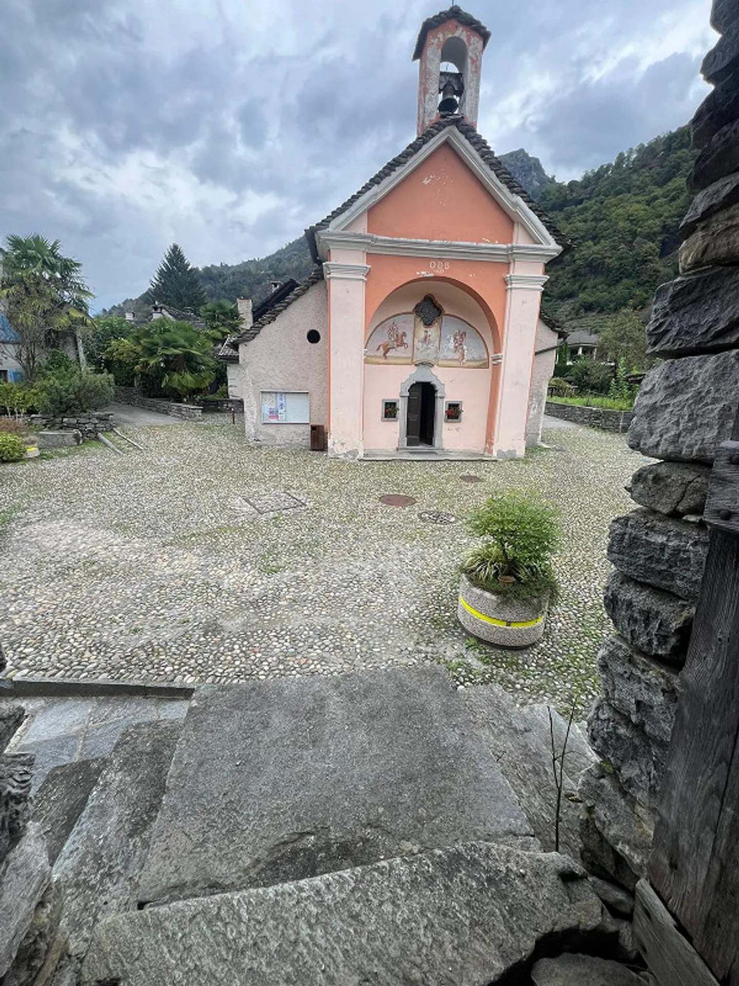 Rustico da ristrutturare a Maggia - Foto 11 di 13