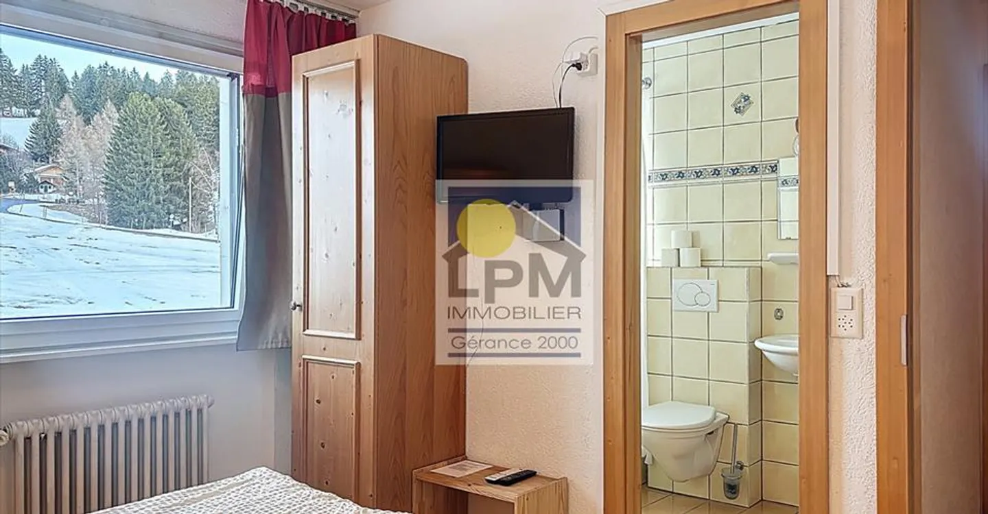 Gelegenheit! Zwei Zimmer in eine geräumige Wohnung umwandeln - LOT 1 - Foto 2 von 9