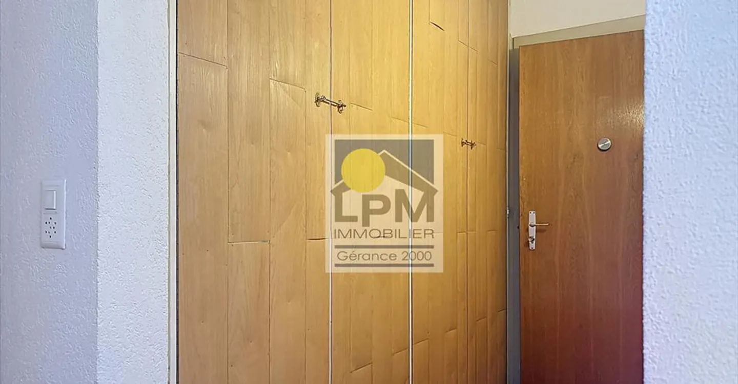 Gelegenheit! Zwei Zimmer in eine geräumige Wohnung umwandeln - LOT 1 - Foto 4 von 9