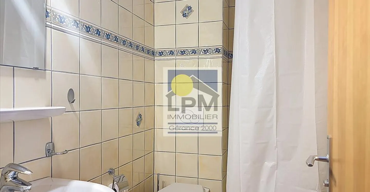 Gelegenheit! Zwei Zimmer in eine geräumige Wohnung umwandeln - LOT 1 - Foto 7 von 9