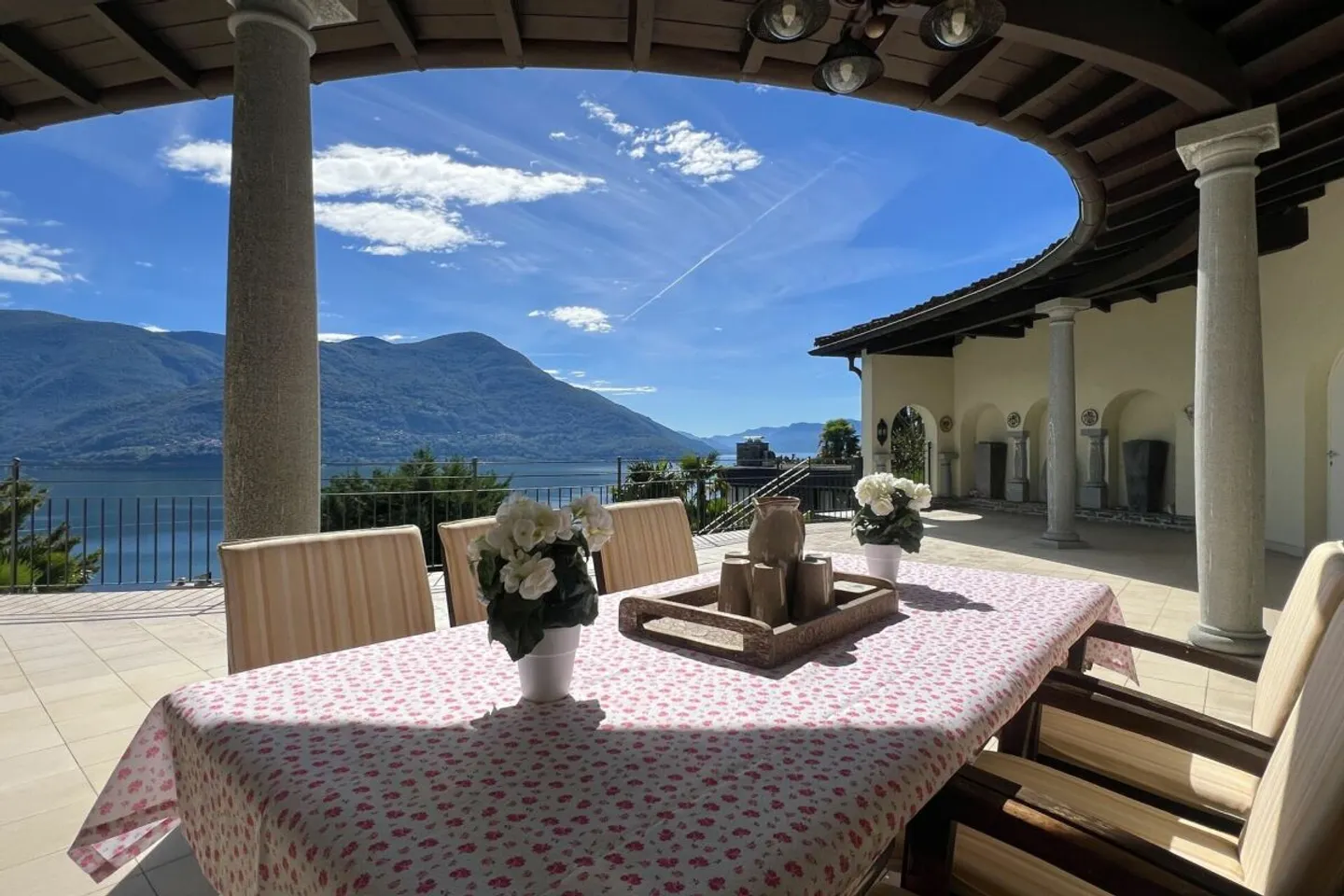 Villa architecte exclusive avec piscine - Photo 2 sur 54