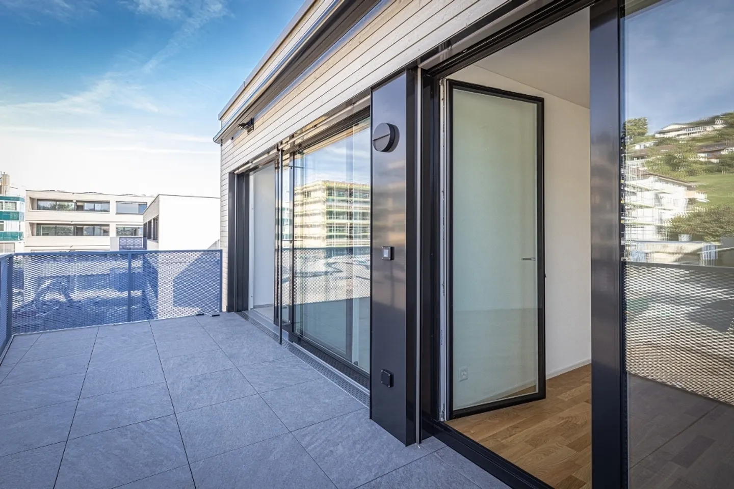 Appartamenti di 2,5 stanze di alta qualità - con vista sul lago - Foto 2 di 10