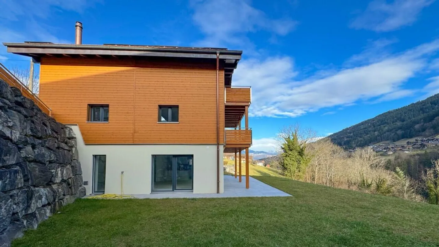 Chalet di 6,5 stanze completamente ristrutturato. - Foto 11 di 13