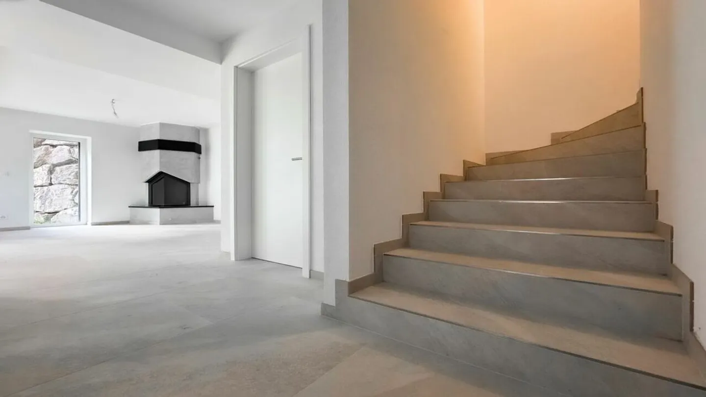 Chalet di 6,5 stanze completamente ristrutturato. - Foto 7 di 13
