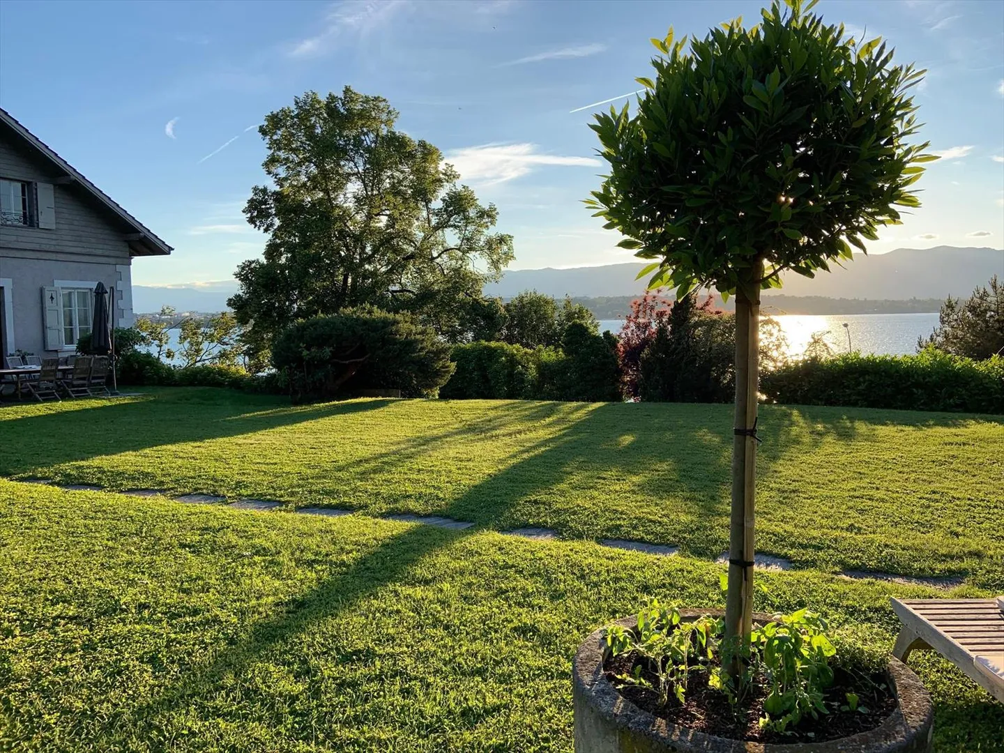 Villa de Prestige avec vue sur le lac - En Exclusivité - Photo 1 sur 4