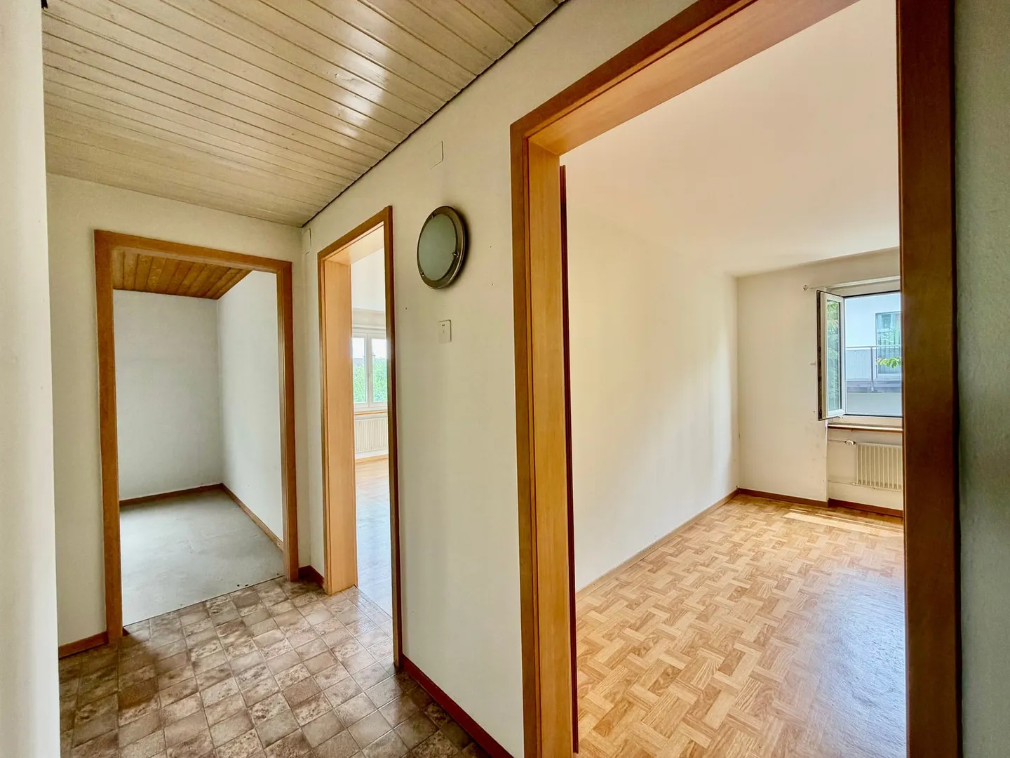 3.5-Room Bijou with Balcony in Grenchen - Photo 8 of 28