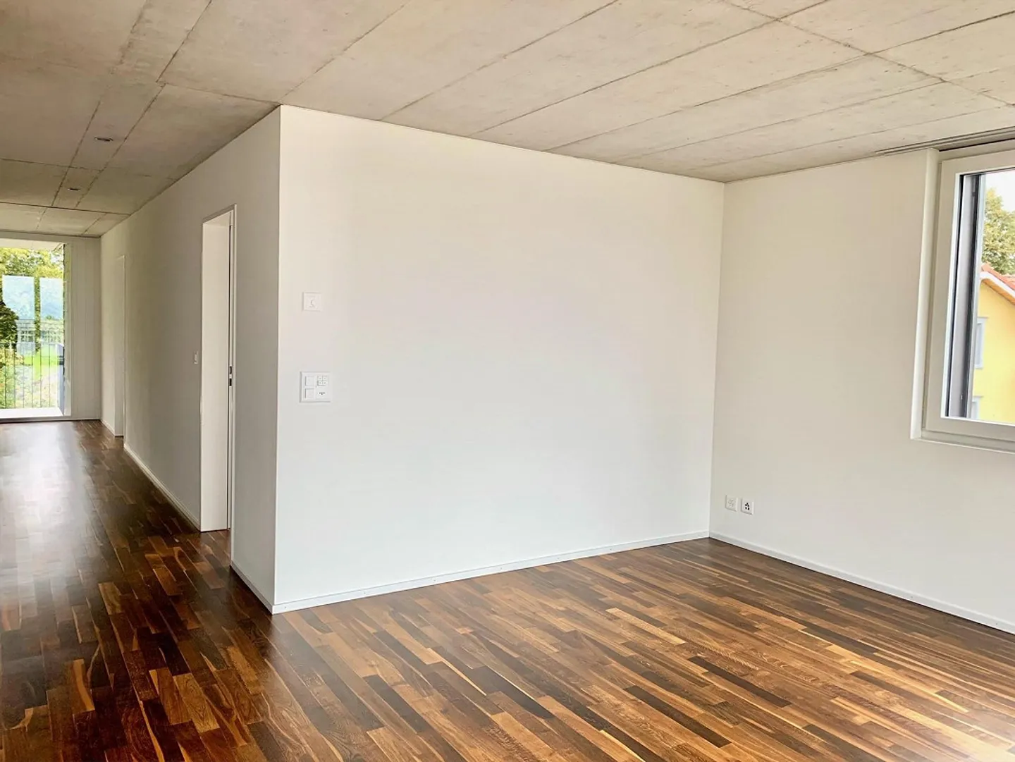 Appartement avec une architecture moderne et un grand confort de vie - Photo 9 sur 10