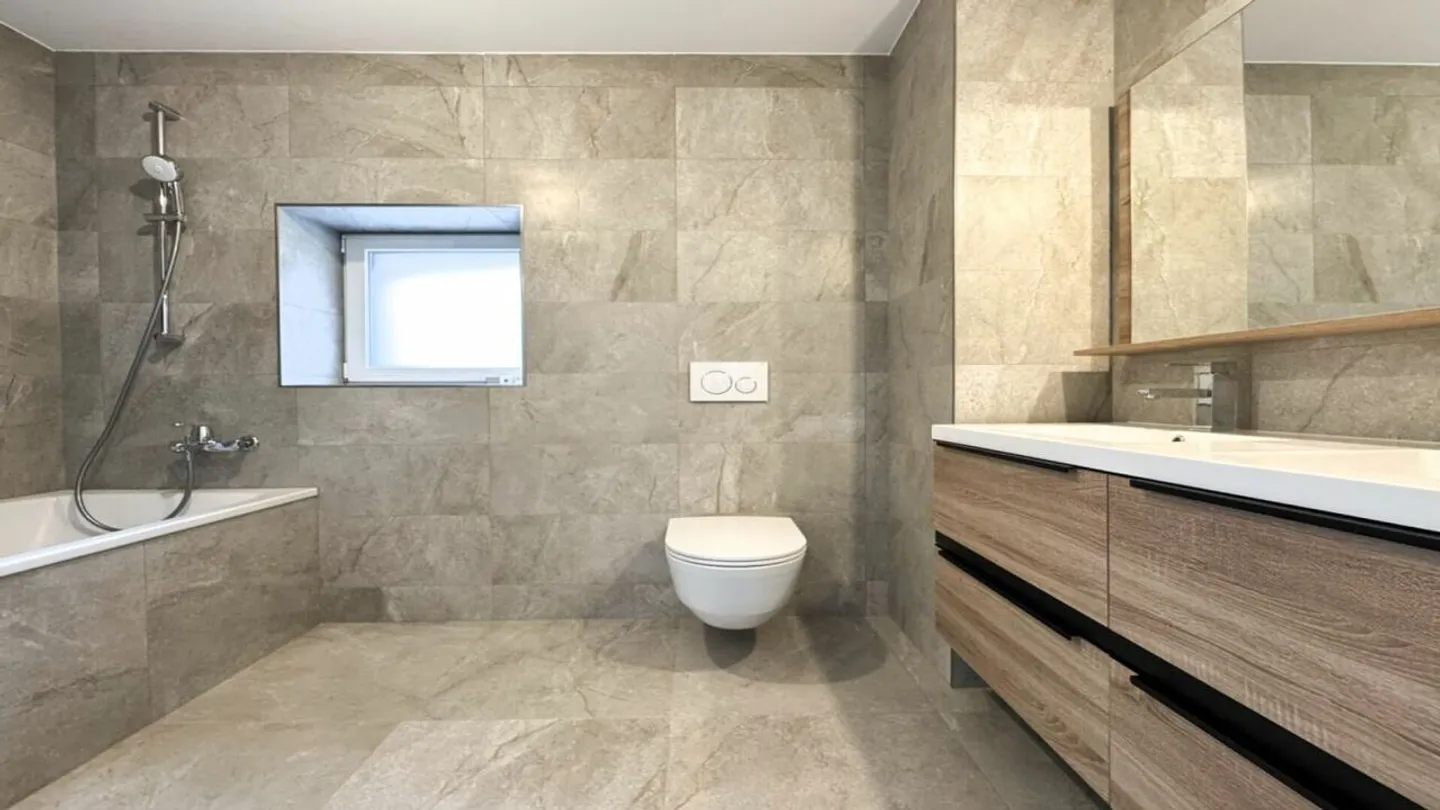 Chalet di 6,5 stanze completamente ristrutturato. - Foto 10 di 13
