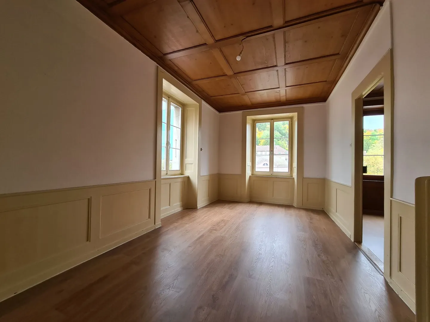 Appartement spacieux 4 pièces - Photo 5 sur 8