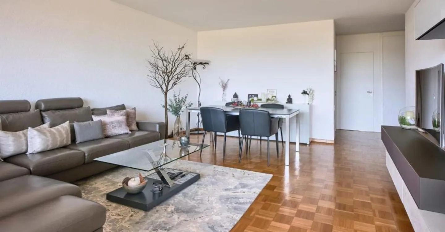 Spacious Apartment in Confignon - Photo 2 of 10