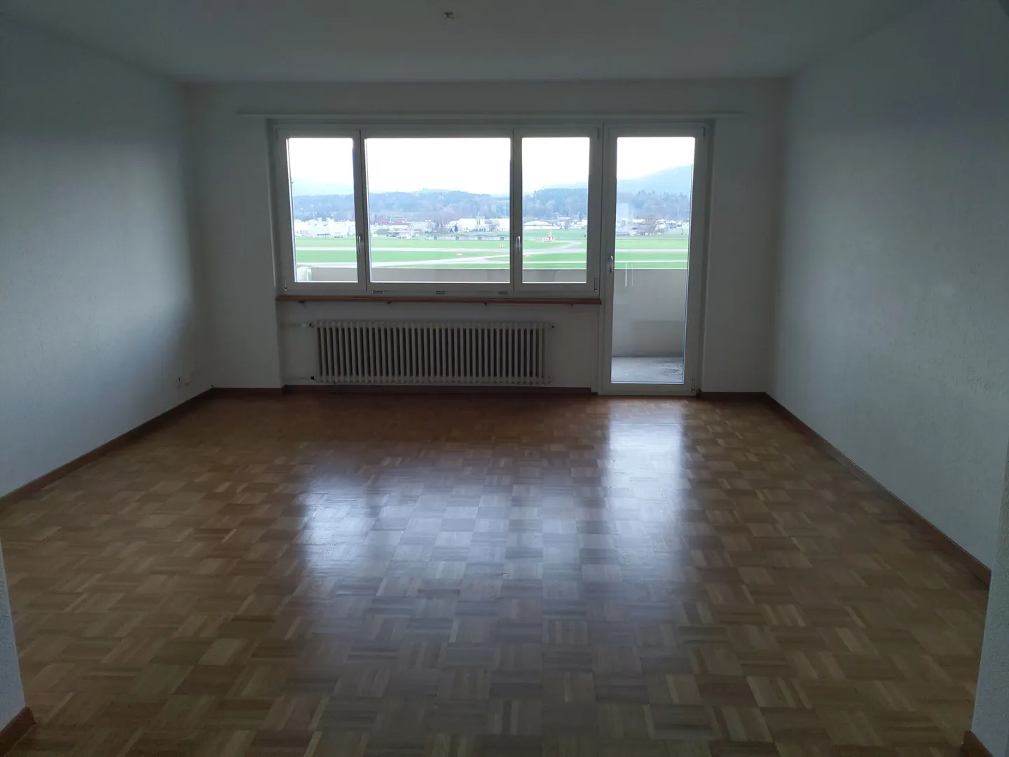 Sunny Apartment in Emmen - Photo 4 of 8