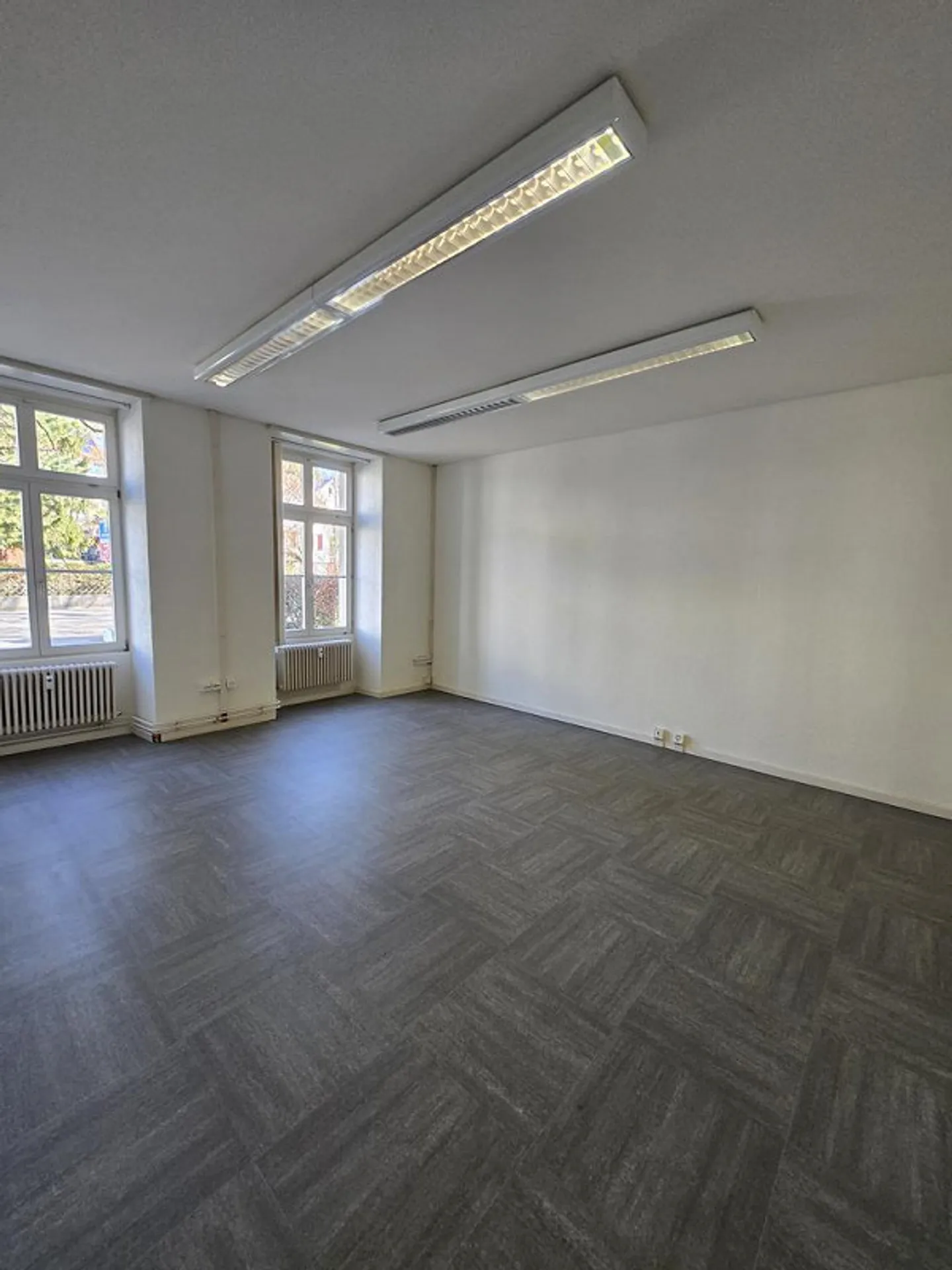 3-Month Rent-Free Period - Versatile Office/Practice Space - Photo 4 of 8