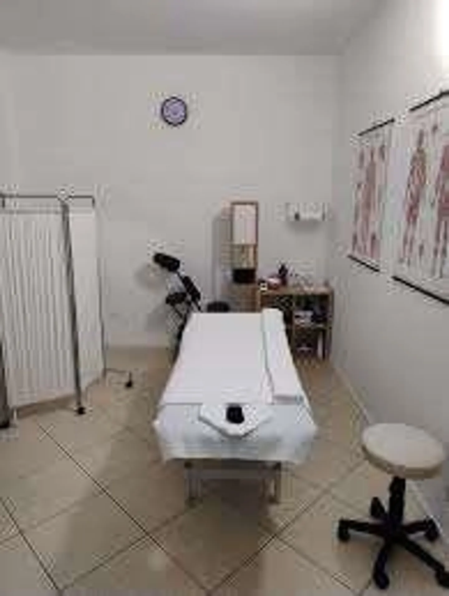 Locale per fisioterapia e ambulatorio di massaggio - Foto 1 di 1