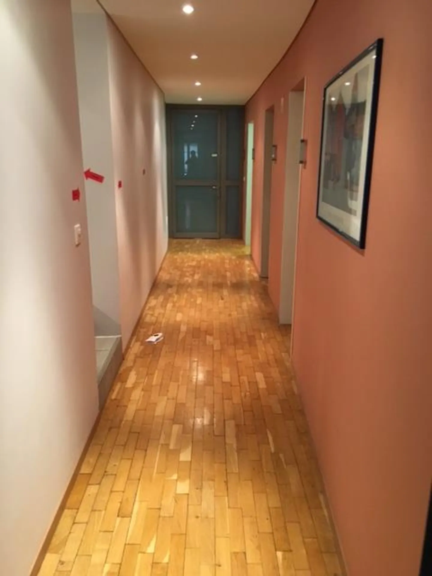 Spazio commerciale nel cuore di Friburgo! - Foto 4 di 5