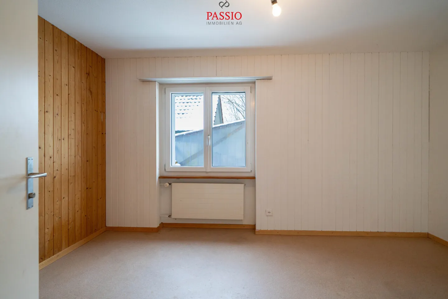 Ampia casa a schiera angolare di 6,5 stanze con giardino e piscina comune - Foto 11 di 30