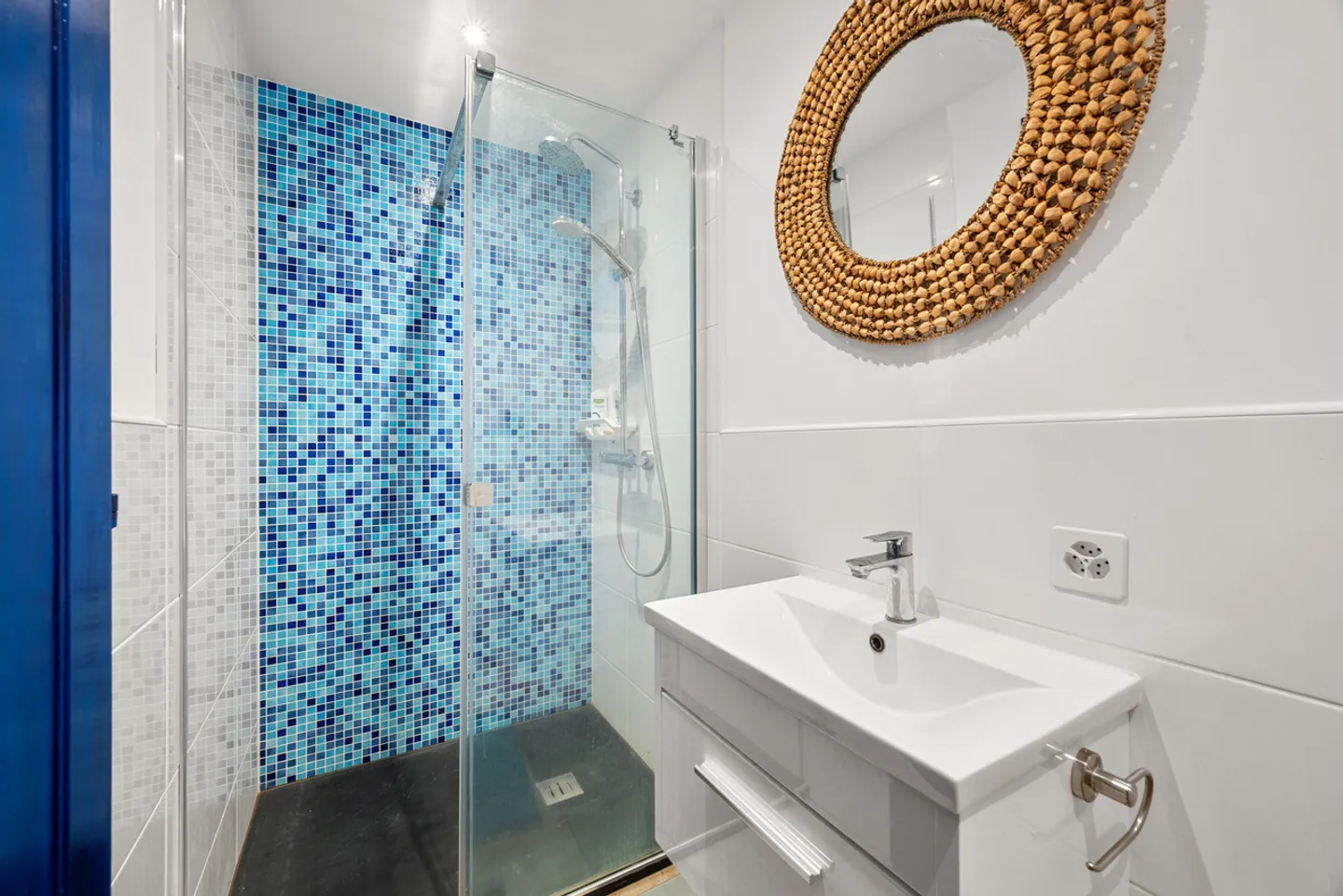 Charming property - View and character - Photo 14 of 25