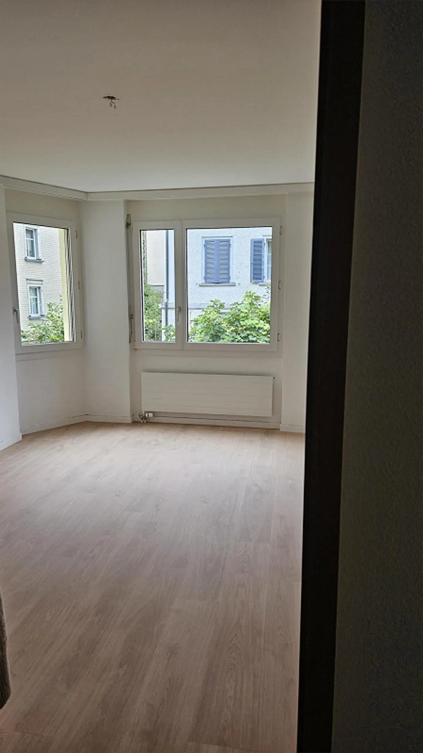 spezielle 4.5 Zimmerwohnung mit Terasse und zusätzlicher Balkon - Foto 12 von 12