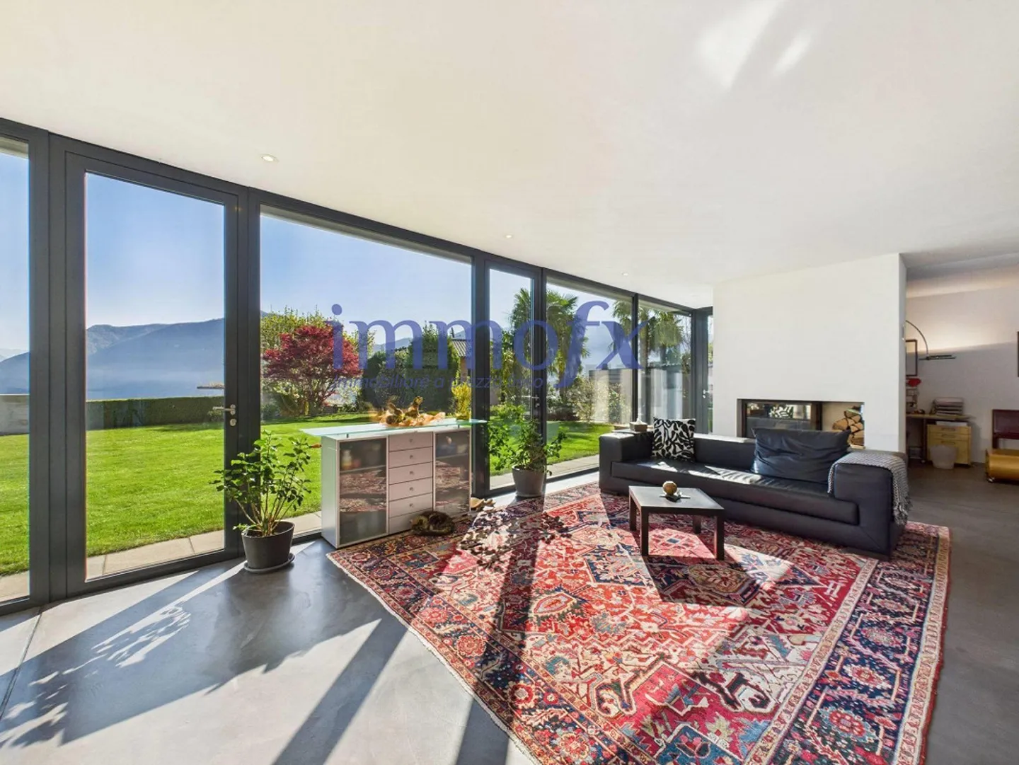 Villa - Lugano - Foto 1 von 5