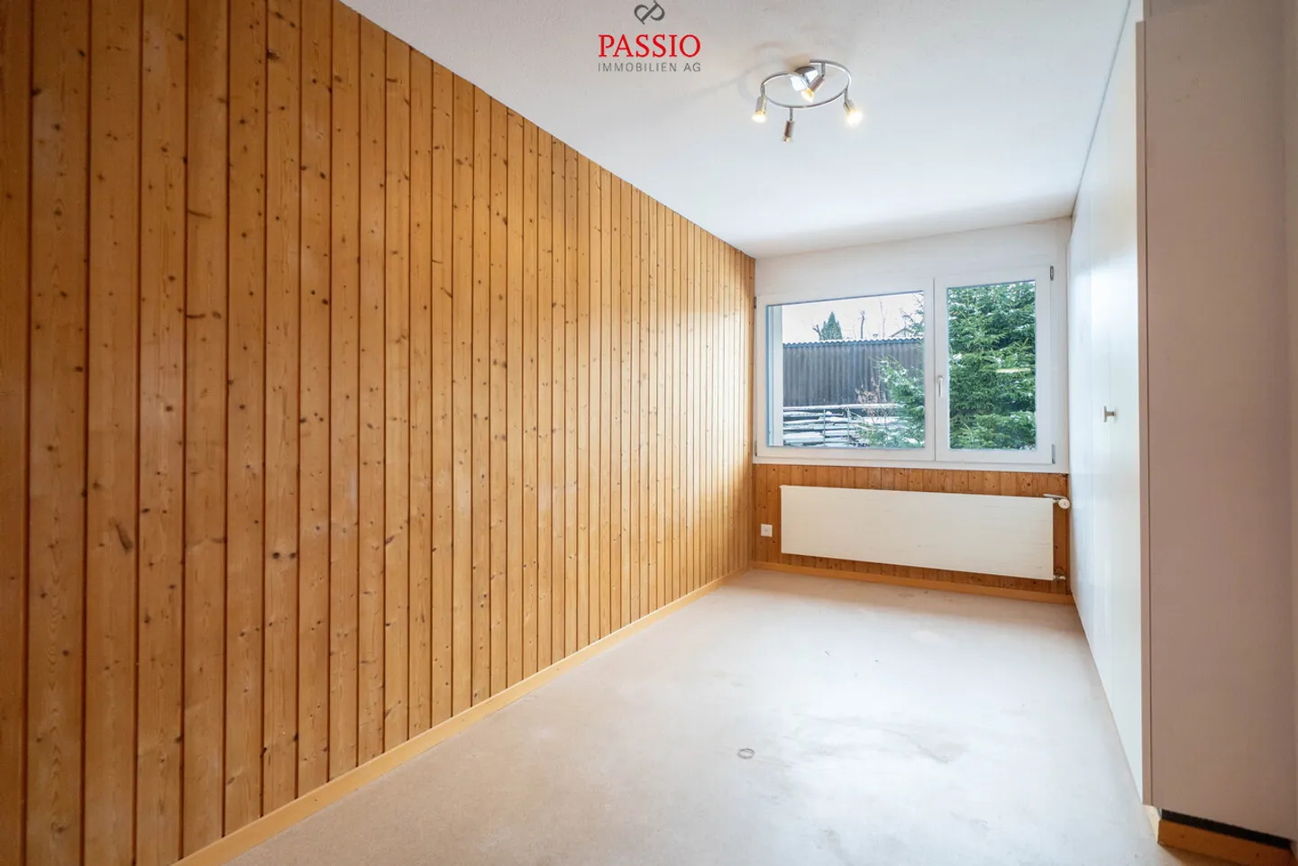 Ampia casa a schiera angolare di 6,5 stanze con giardino e piscina comune - Foto 15 di 30