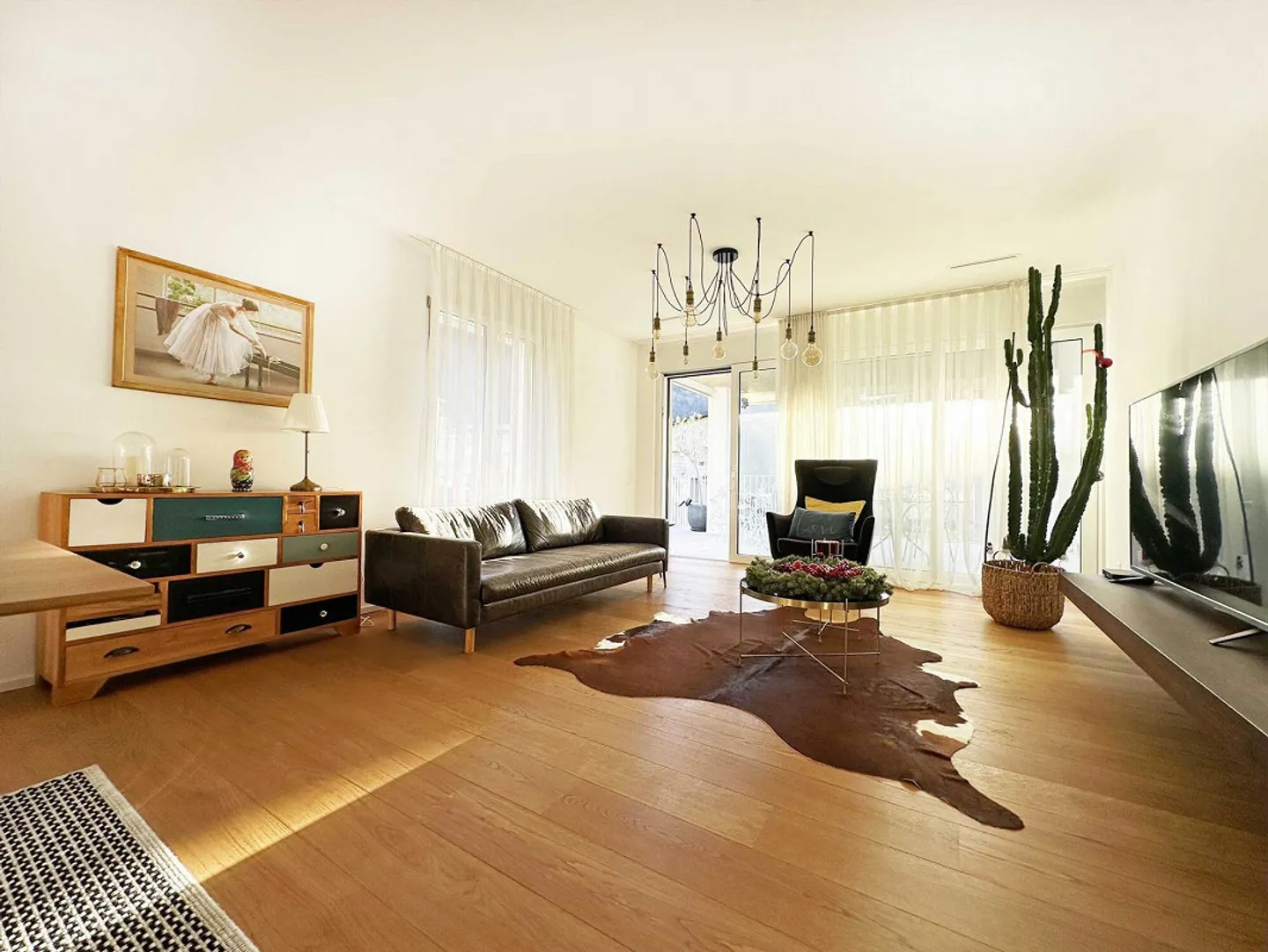 Moderne Wohnung mit Wellnessbereich zu verkaufen - Foto 2 von 15