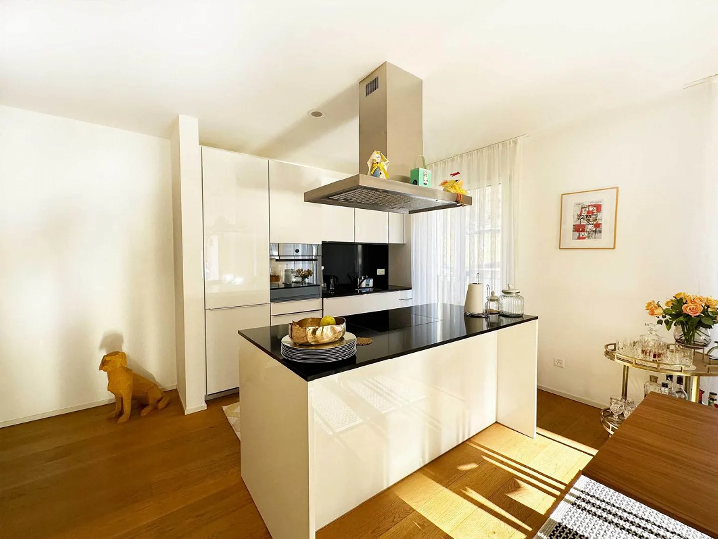 Moderne Wohnung mit Wellnessbereich zu verkaufen - Foto 5 von 15