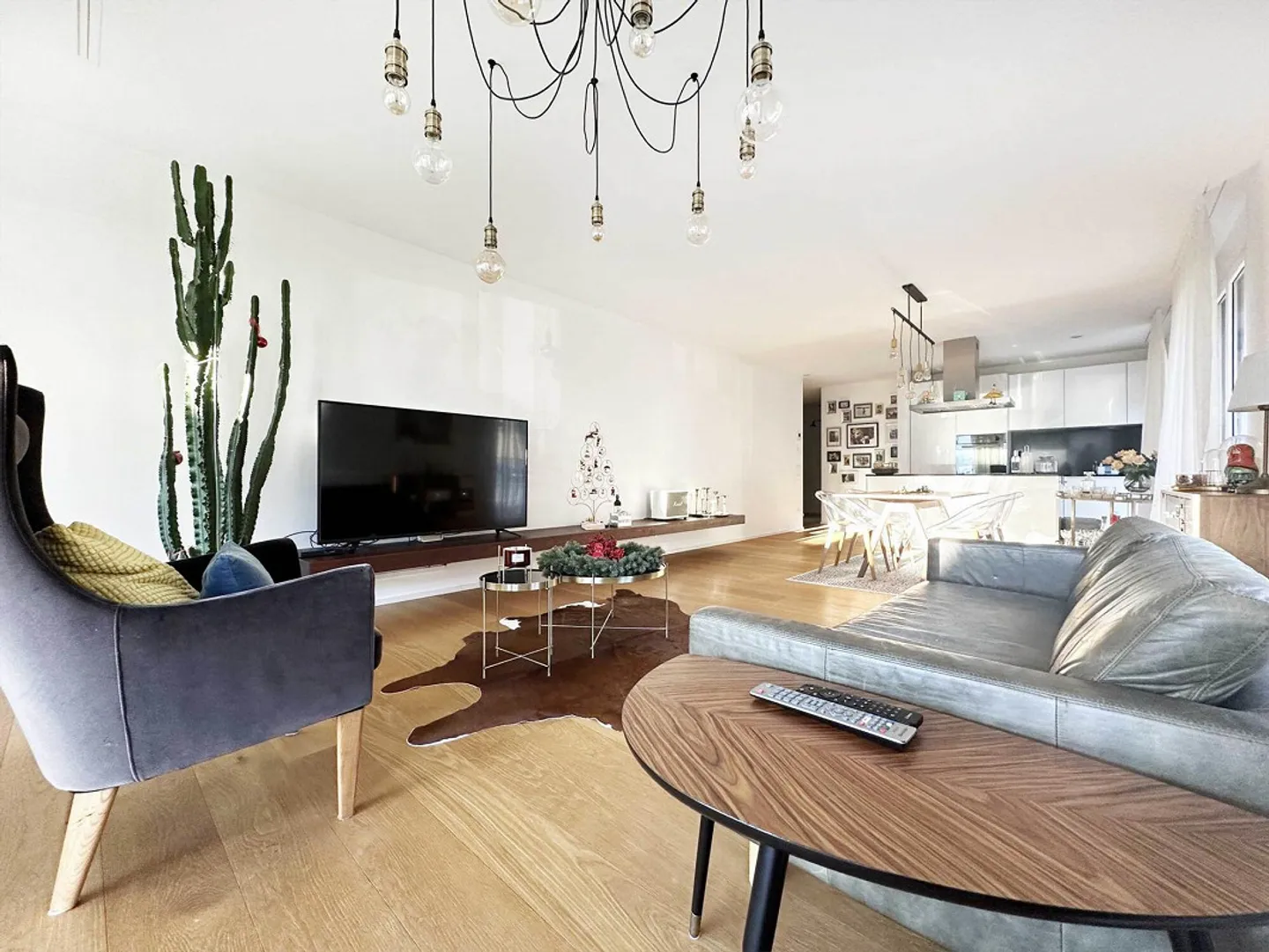 Moderne Wohnung mit Wellnessbereich zu verkaufen - Foto 10 von 15