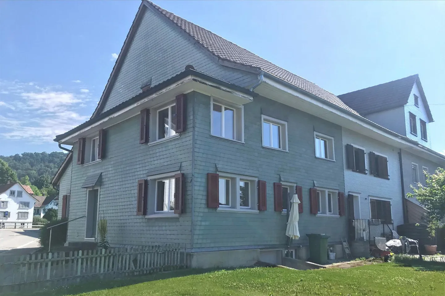Charming row house with garden in the middle of the village - Photo 1 of 14