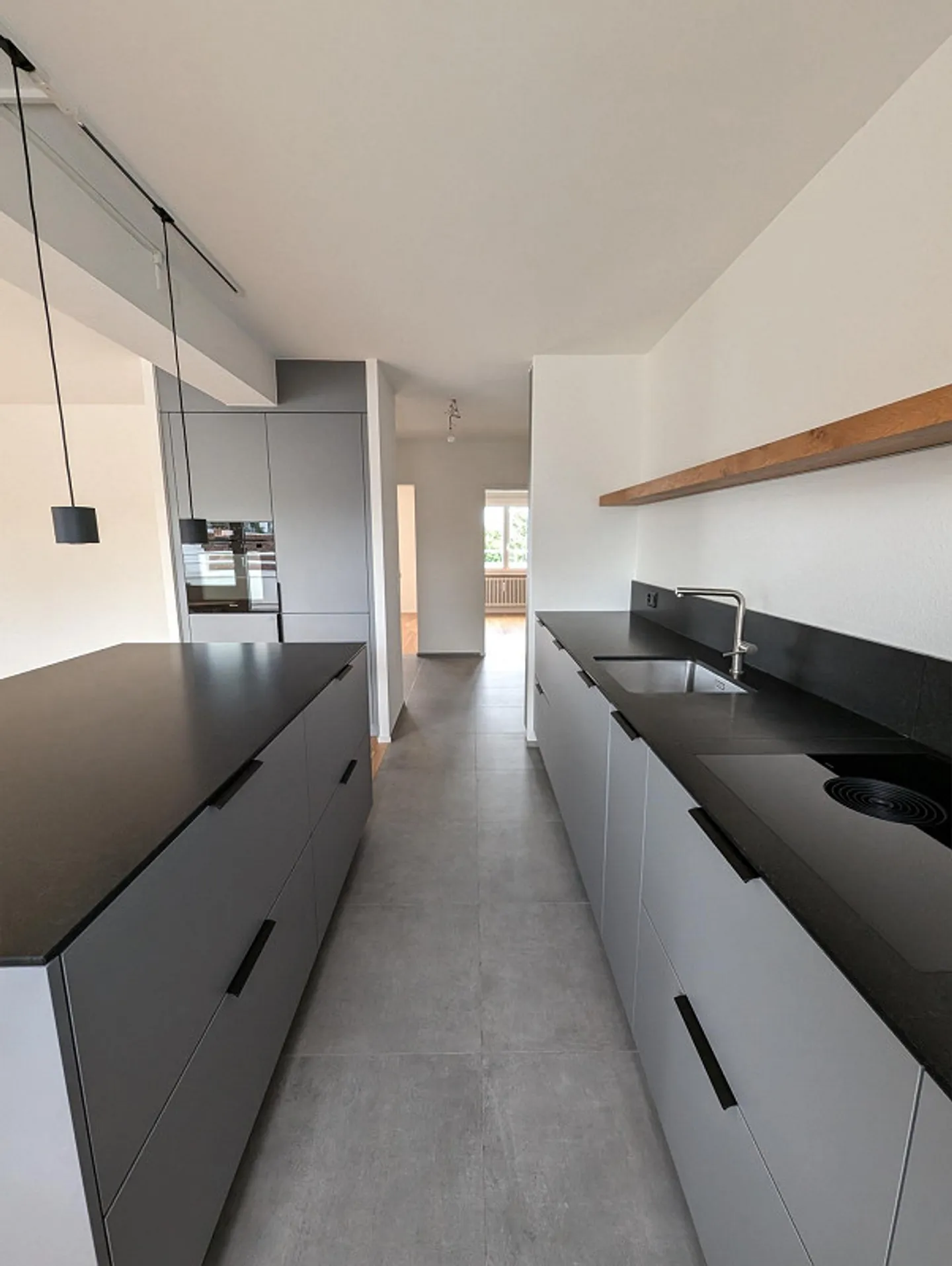 Esclusivo appartamento attico di 4,5 stanze con 2 terrazze a St. Johann - Foto 5 di 18