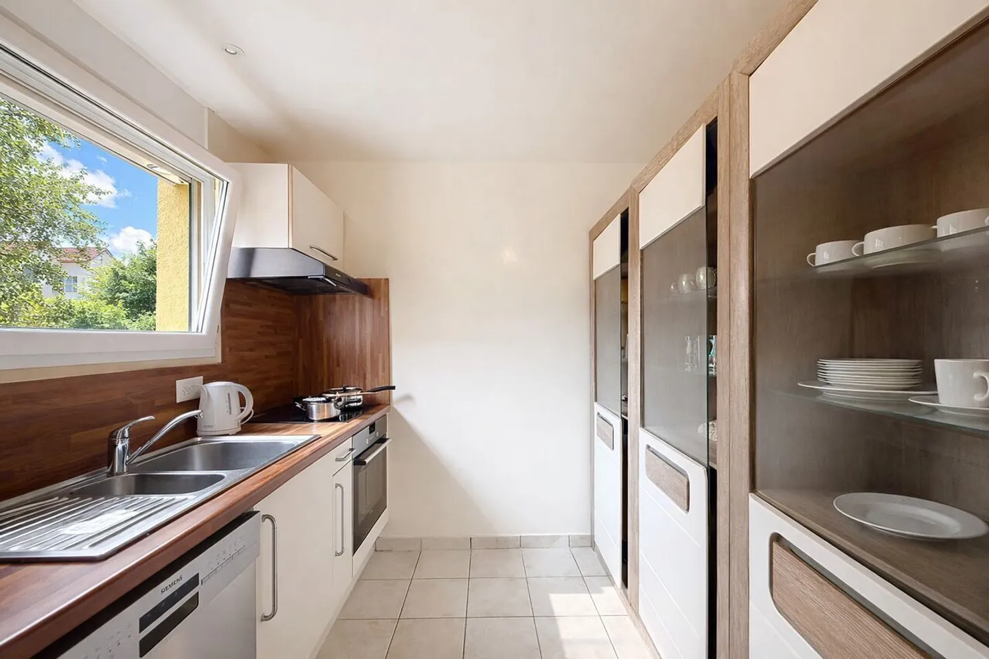 Maison Familiale avec Jardin à Bellevue - Photo 4 sur 13