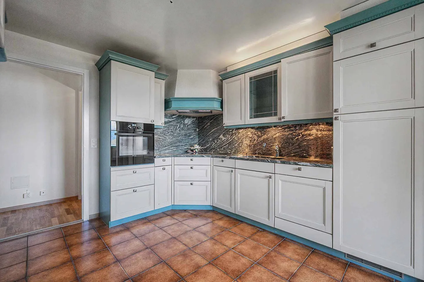 Sublime 4.5 Room Bright Apartment - Grandvaux 18B - Photo 5 of 12
