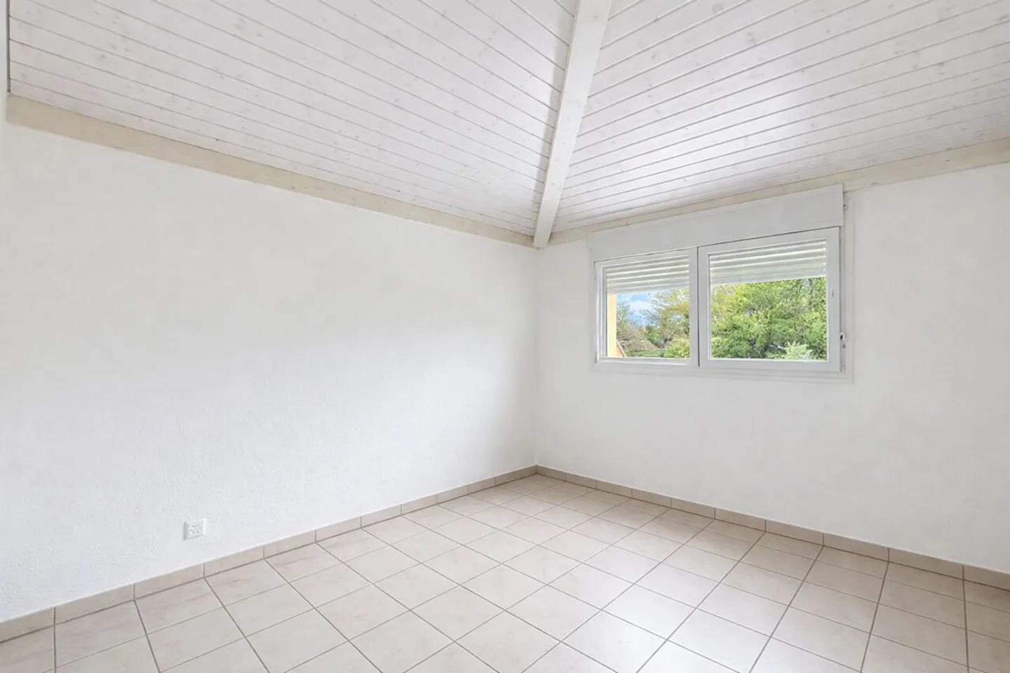 Maison Familiale avec Jardin à Bellevue - Photo 10 sur 13
