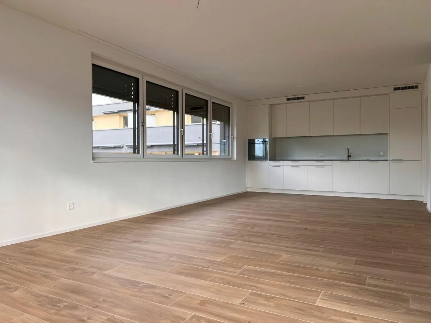 3.5 Room Apartment in Prime Location in the Center of Buchs - Photo 2 of 6