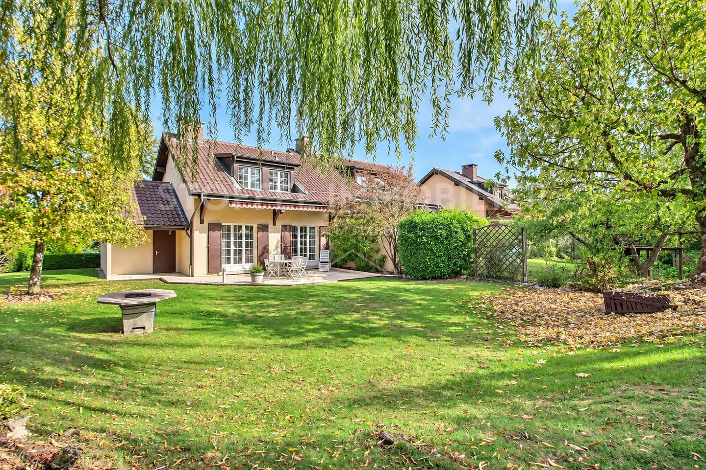 Charming Semi-Detached Villa - Photo 1 of 13