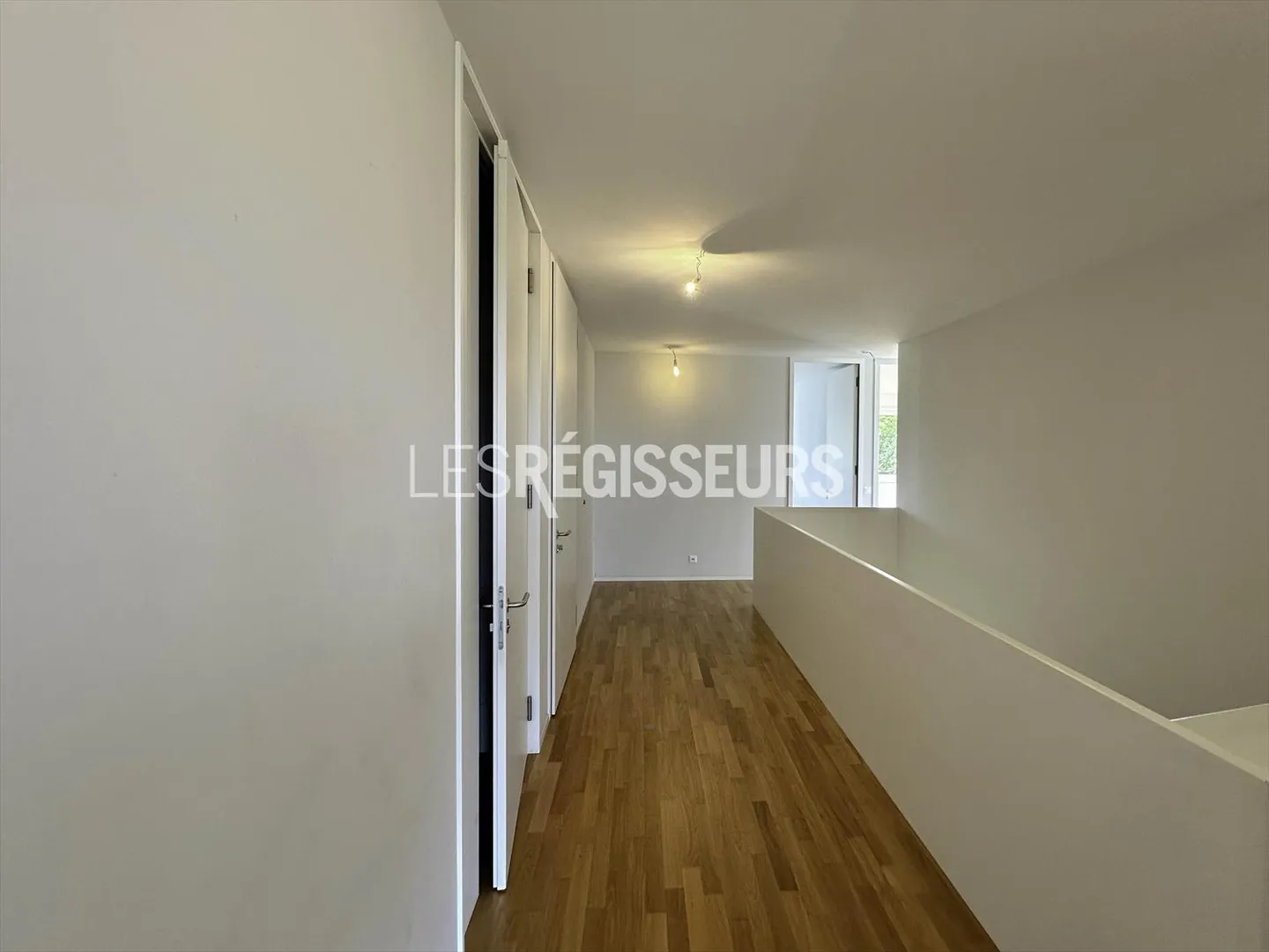 Appartement 8 pièces - Photo 8 sur 10