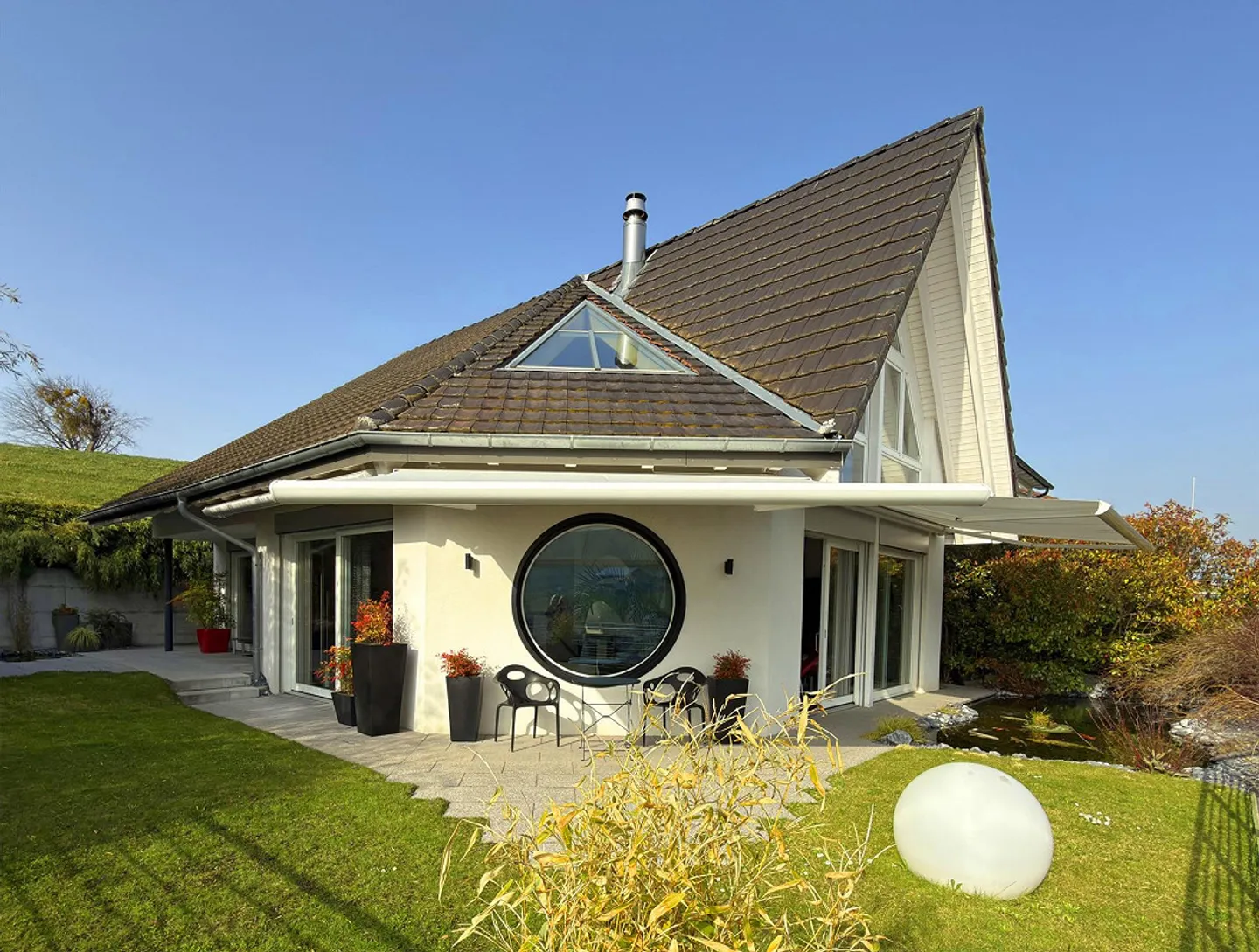 Casa unifamiliare di 4,5 stanze con fascino, vista panoramica e qualità della vita - Foto 1 di 9